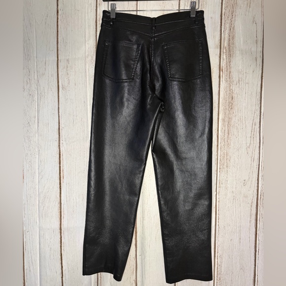 Wilfred Aritzia Faux Leather Straight Leg Pants Black Size
Small - Picture 5 of 7